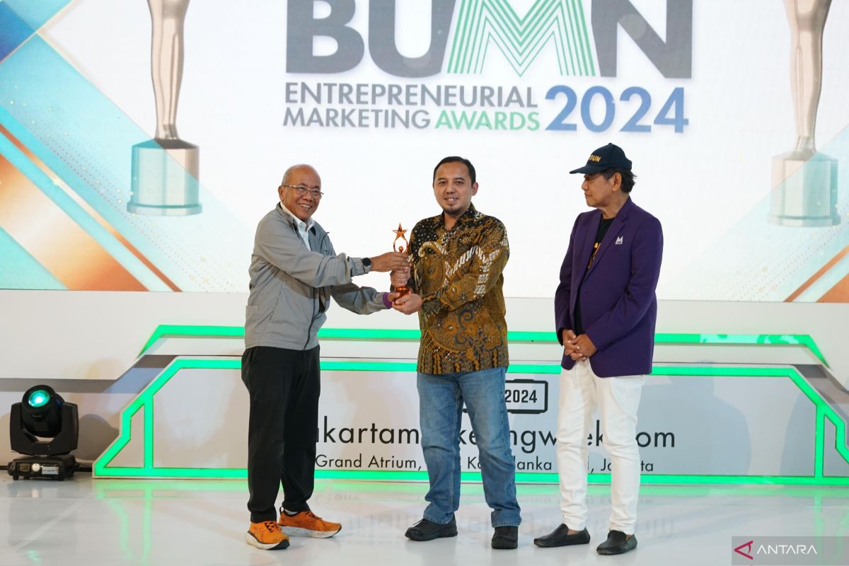 PLN Icon Plus raih penghargaan ke BUMN Entreprenurial Marketing Award